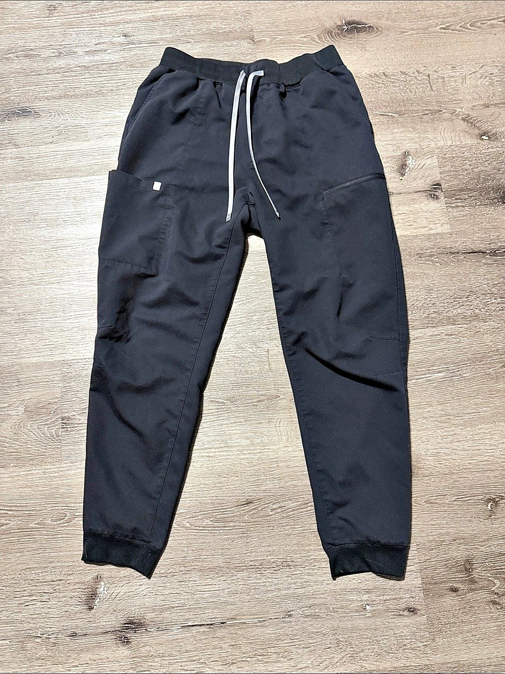 Fabletics Black Jogger Scrub Pants Size Large